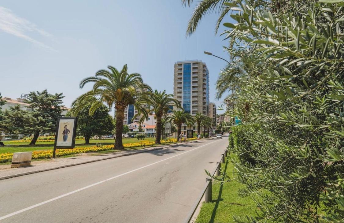 Blue Marlin Apartments 부드바 외부 사진