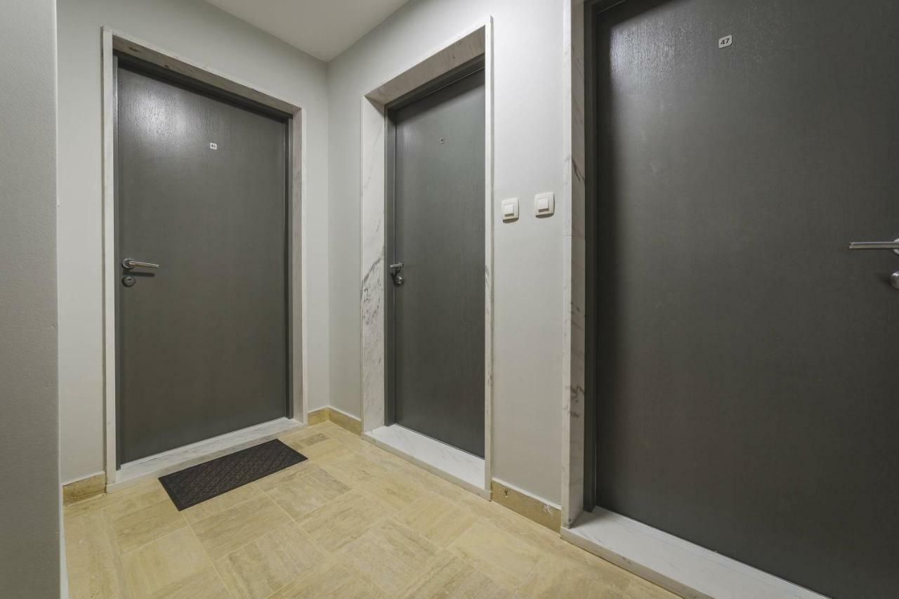 Blue Marlin Apartments 부드바 외부 사진