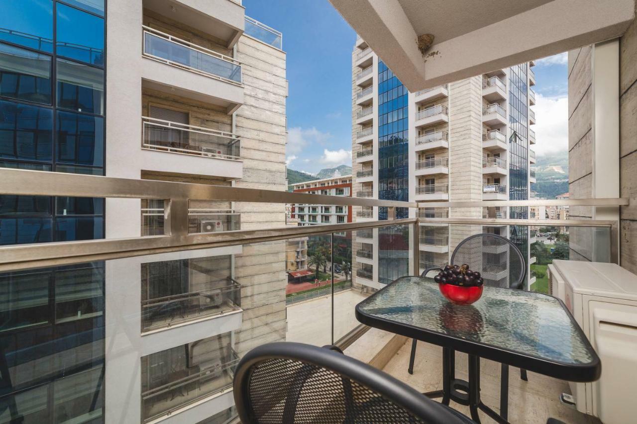 Blue Marlin Apartments 부드바 외부 사진
