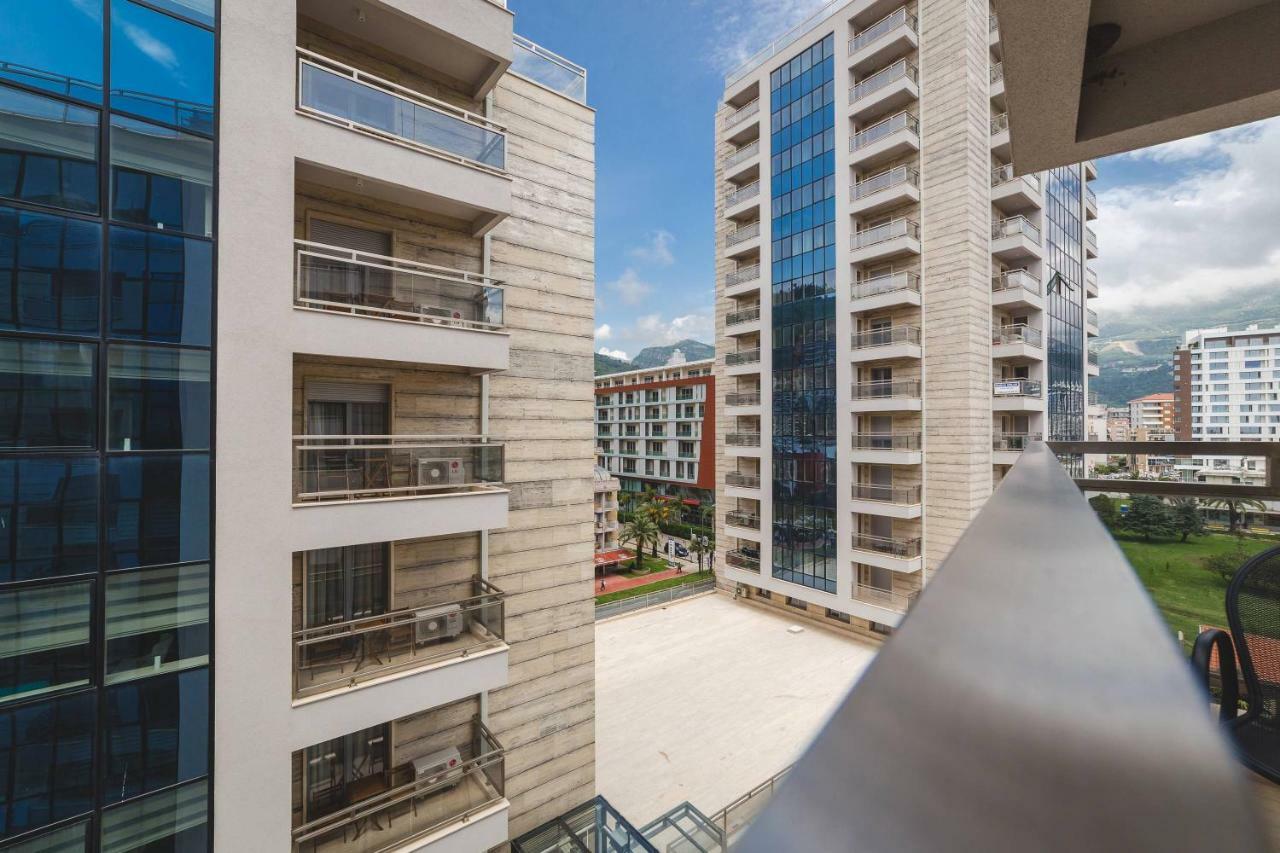 Blue Marlin Apartments 부드바 외부 사진