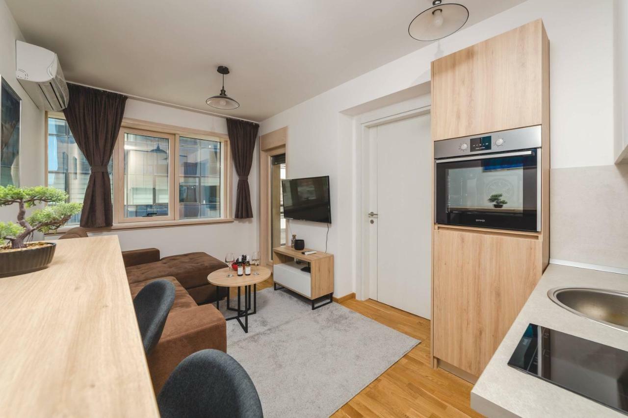 Blue Marlin Apartments 부드바 외부 사진