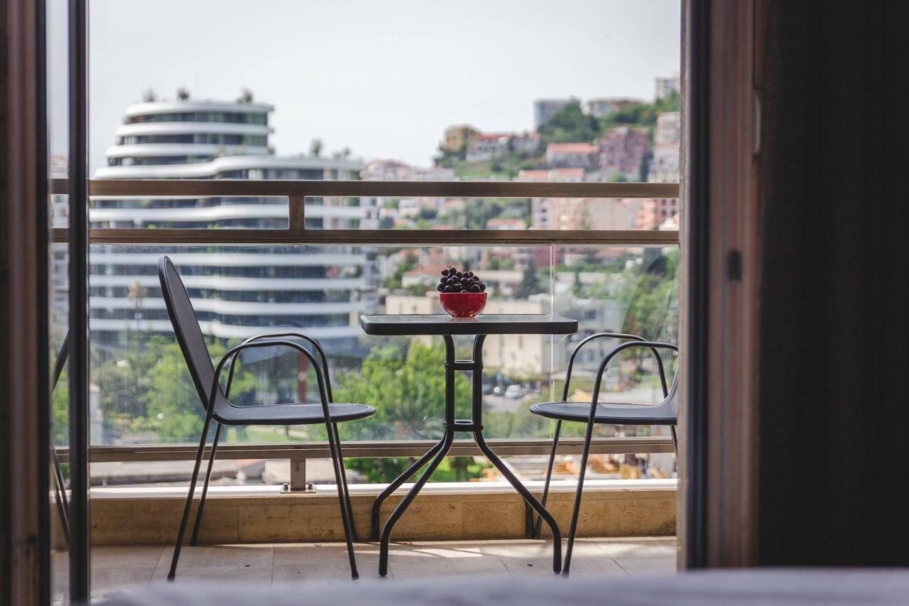 Blue Marlin Apartments 부드바 외부 사진