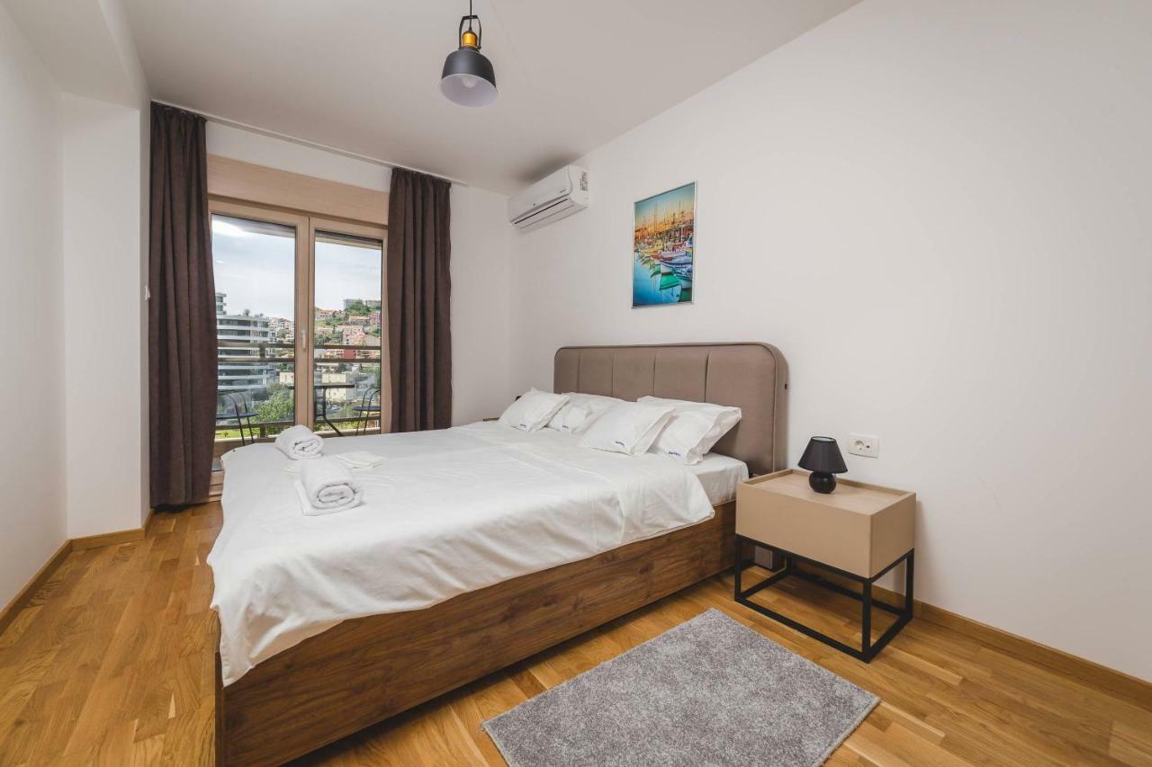 Blue Marlin Apartments 부드바 외부 사진