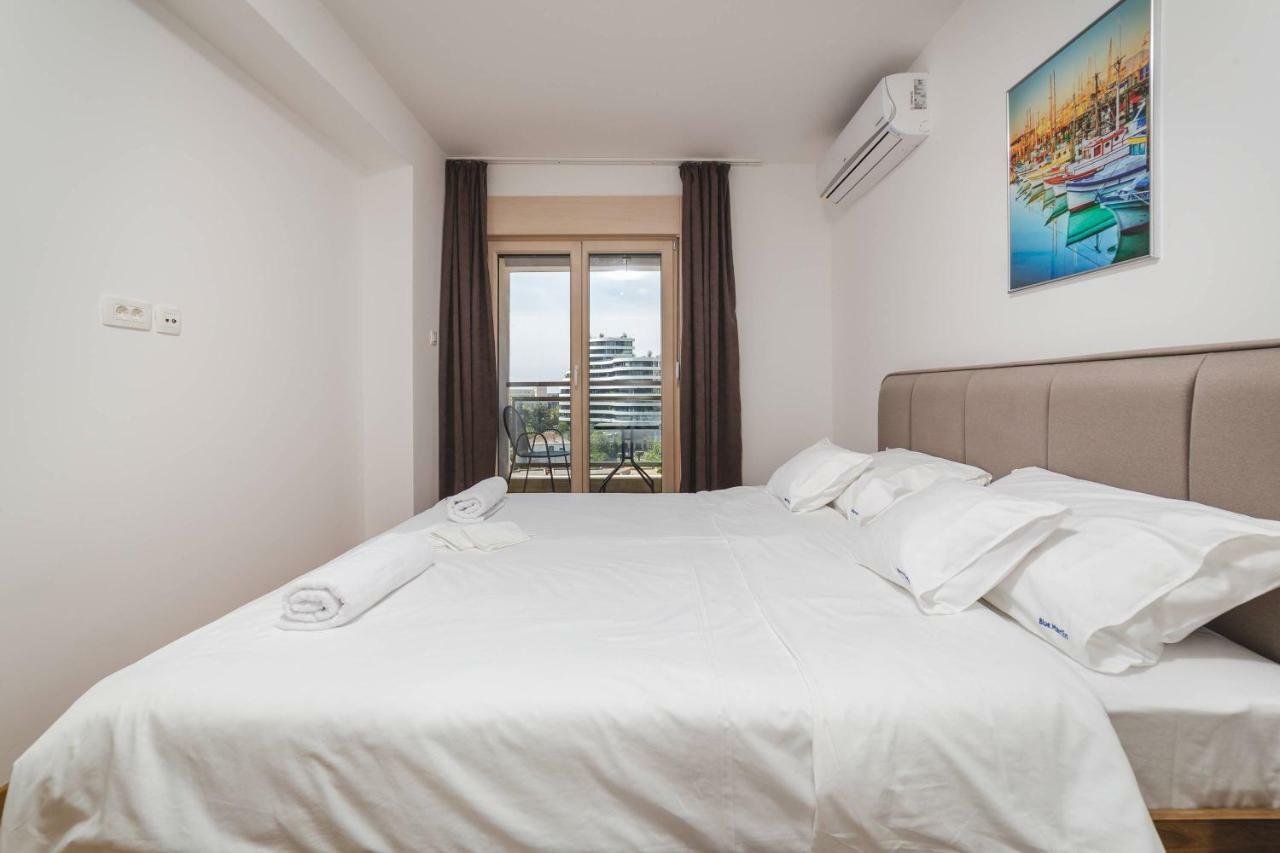 Blue Marlin Apartments 부드바 외부 사진